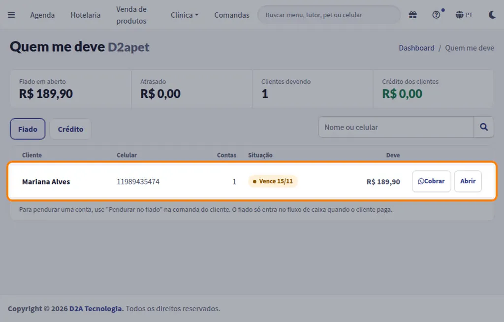 Lista Quem me deve com o cliente, o valor em aberto, o vencimento do fiado e o botão Cobrar